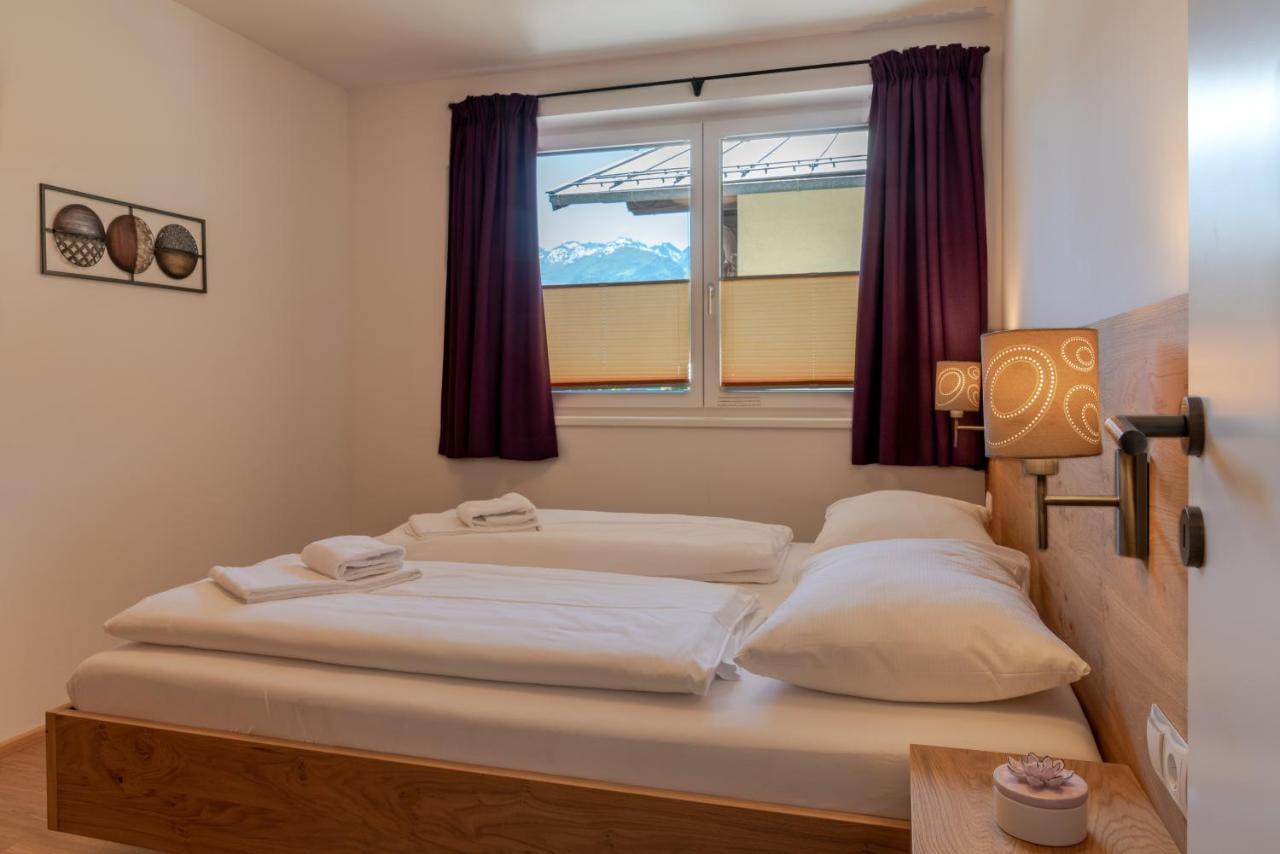 Fourteen Zell Am S&p By In One Apartment *