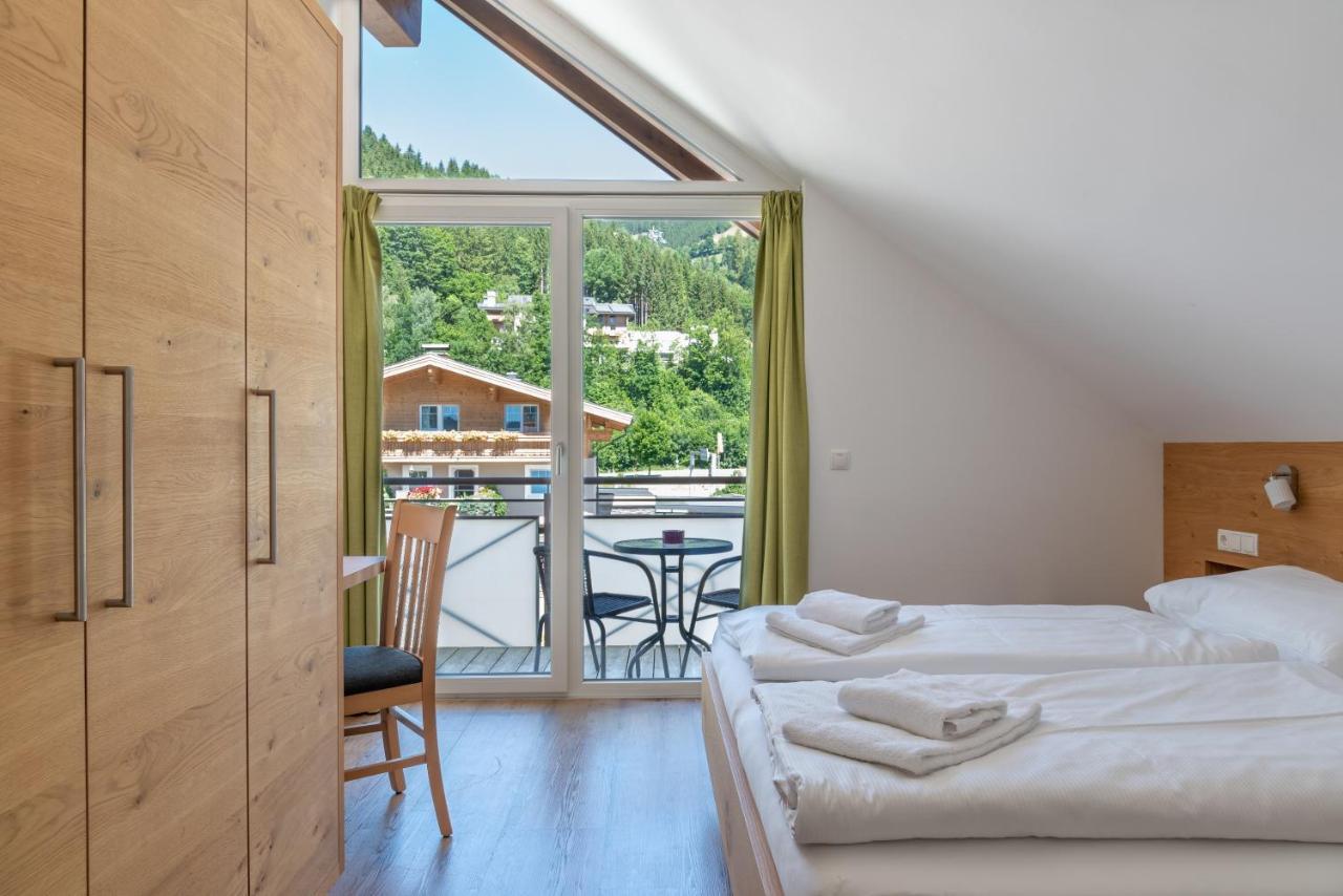 Apartment Fourteen Zell Am S&p By In One